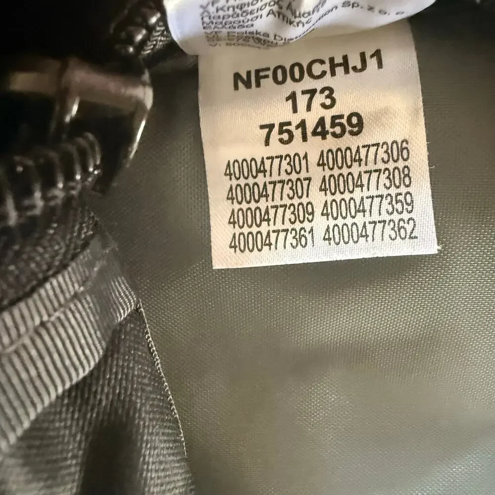 The North Face Padded Laptop Flexvent Vault Backpack Black/Pink